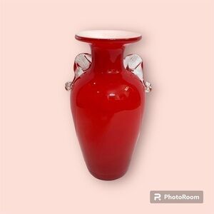 Dalian Snowflake Company Art Glass Blown Red & White 8" Vase